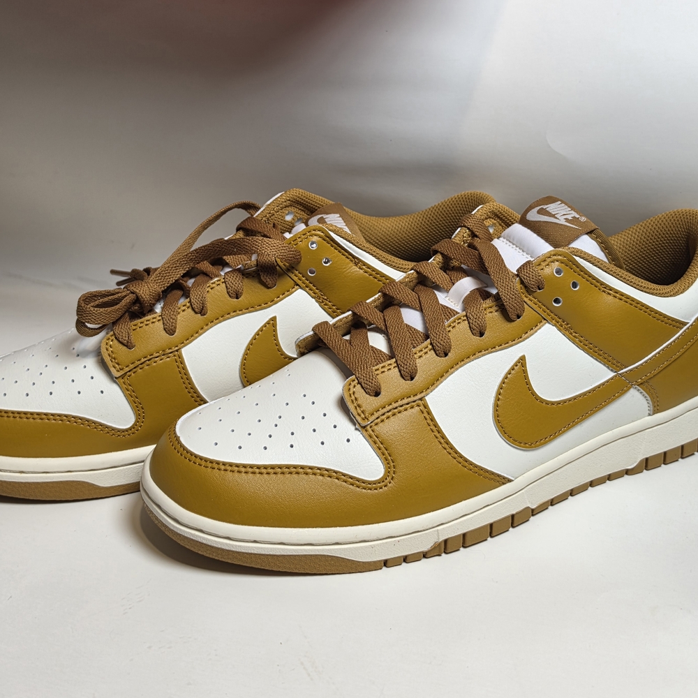 Nike Dunk Low Retro “Phantom / Wheat Gold” – Men’s Size 10 – New Never Worn